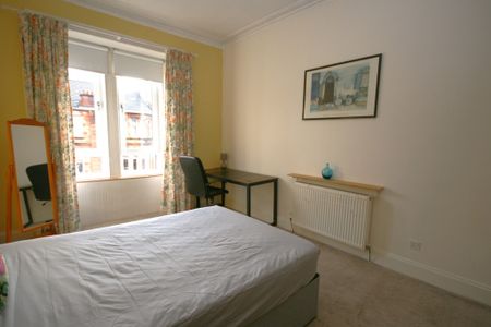 Copland Road, 2 Bed Furnished Apartment, Ibrox – Available 08/12/2025 - Photo 2