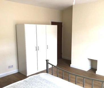 1 bedroom property to rent - Photo 1