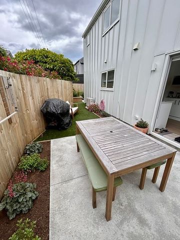 Sunny & Private Furnished 2BR Townhouse - Spreydon - Photo 4