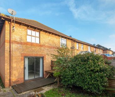 2 bedroom semi-detached house to rent - Photo 2