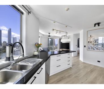 1302 / 7 Mallana Street, - Photo 6