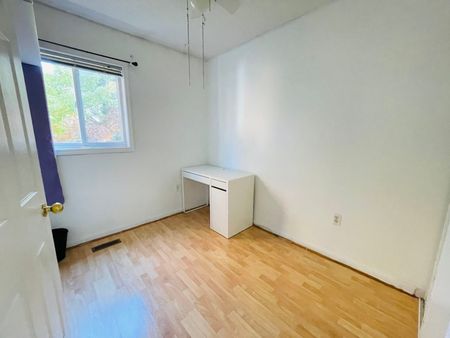 For Lease - 4991 Rathkeale Road Unit# 27, Mississauga, Ontario - Photo 5