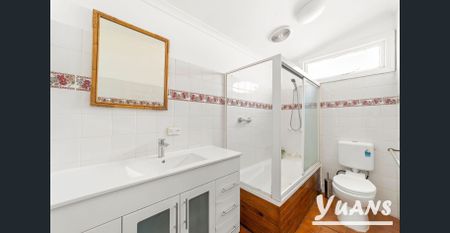 PERFECT HOUSE FOR A GROWING FAMILY - Photo 4