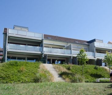 Au coeur de Begnins, à louer, appartement de 2,5 pièces au 1er étage - Photo 1