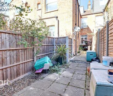2 bedroom townhouse to rent - Photo 6