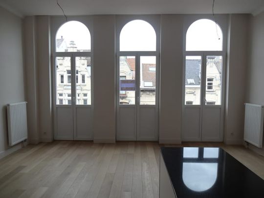 Appartement te huur - Photo 1