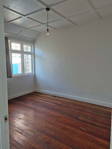 Comfortable 2BR Unit in Double Grammar Zone - Photo 4