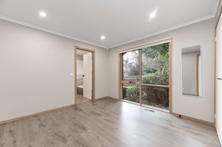 29 Montgomery Ave , MOUNT WAVERLEY - Photo 4