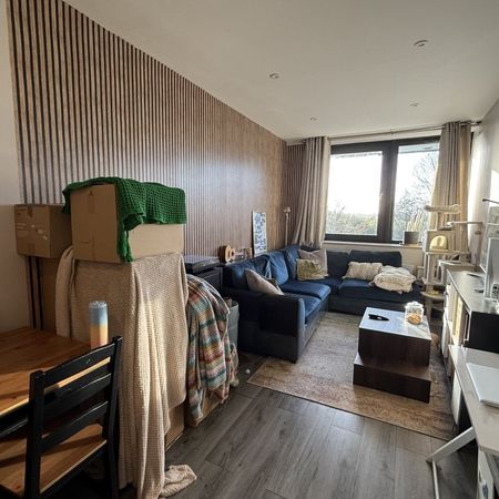 Quilters Way, Stoke Mandeville, AYLESBURY - Photo 4