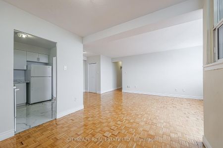 For Lease - 1442 Lawrence Avenue Unit# 616, Toronto, Ontario - Photo 3
