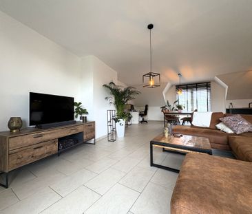Ruim appartement met 2 slaapkamers en garage - Foto 4