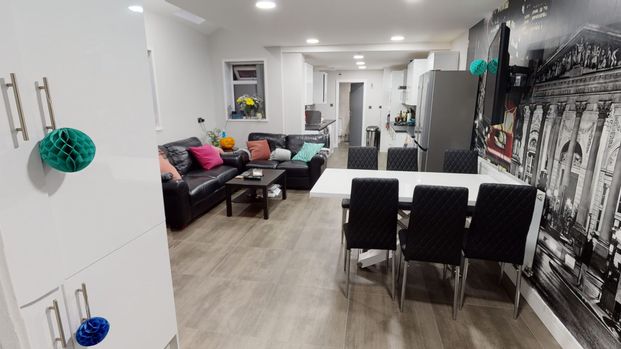 89 Willows Crescent Balsall Heath - Photo 1