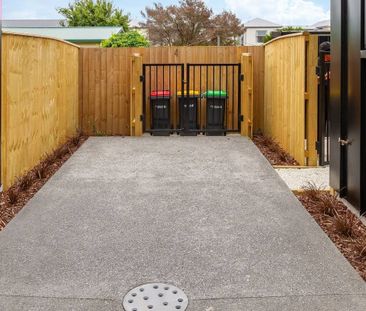 Modern 2-Bedroom Unit in Central Waltham - Photo 6