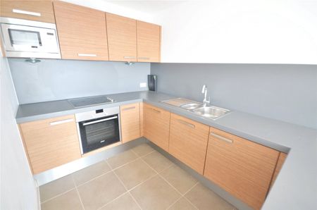 Cypress Place, 9 New Century Park, Manchester City Centre, Greater Manchester, M4 4EH - Photo 3