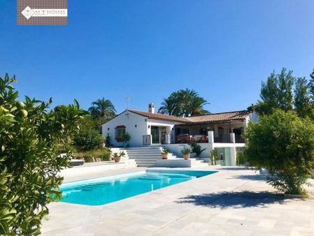 4 room luxury Farmhouse for rent in Estepona, Andalusia - Photo 3