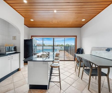 Marrickville - Photo 4