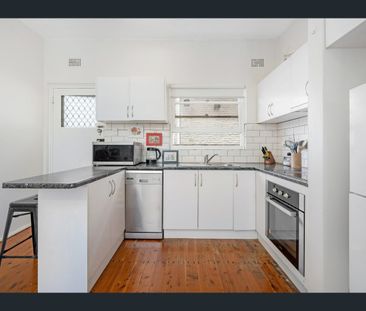 2/64 Railway Street, Rockdale, NSW 2216 - Photo 1