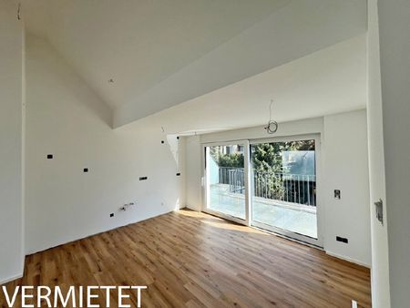 ERSTBEZUG: 3-ZIMMER-PENTHOUSEWOHNUNG IN RAVENSBURG-SÜD - Photo 2