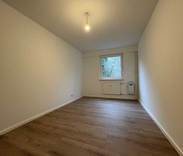 Schöne 3-Zimmer-Wohnung mit hoher Lebensqualität in Lichtenrade! - Photo 2