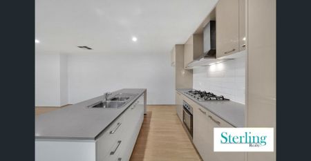 Position Perfect in Tarneit Gardens Estate - Photo 3