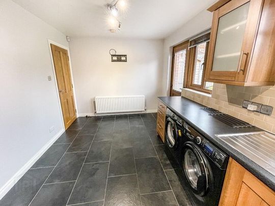 118 Glenwood Court, Lisburn, BT28 3WD - Photo 1