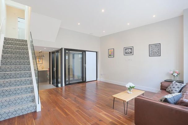 2 bedroom house to rent - Photo 1