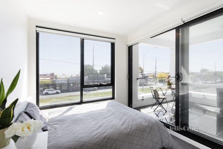 126/801 Centre Road, Bentleigh East - Photo 4