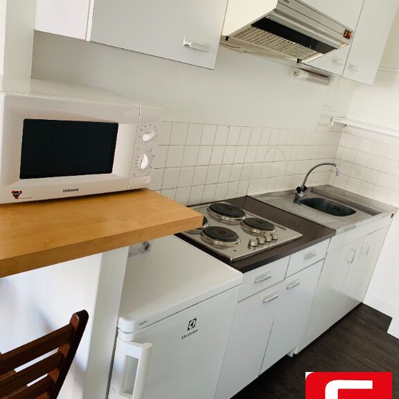 A LOUER Appartement 50000 Saint-Lô PROCHE COMMERCES 1 pièce 29.47 m² - Photo 1