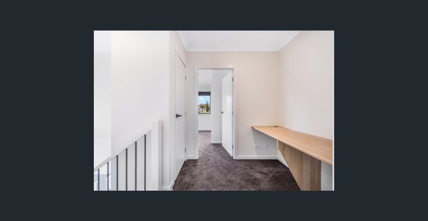 Modern 2-bedroom home - Photo 1