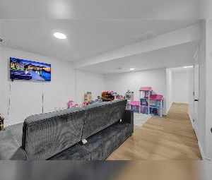 Finished 3 Bed 2.5 Bath Single Garage Townhouse Elsinore - Photo 3