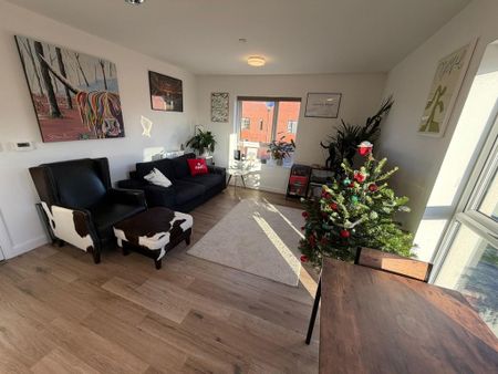 2 bedroom apartment to rent - Photo 2