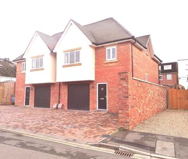 Westbeech Court, Banbury, OX16 9RY - Photo 1