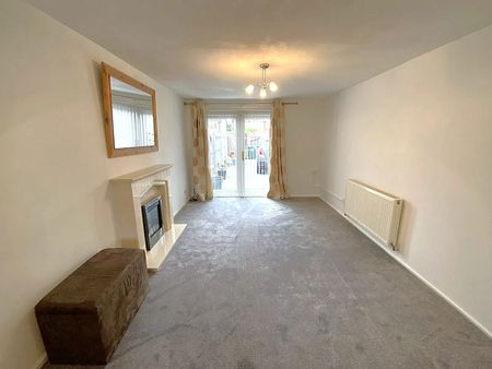 Bourne Walk, Rowley Regis, B65 8NR - Photo 2