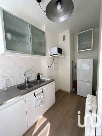 Studio 1 pièce de 26 m² à Saint-Germain-en-Laye (78100) - Photo 2