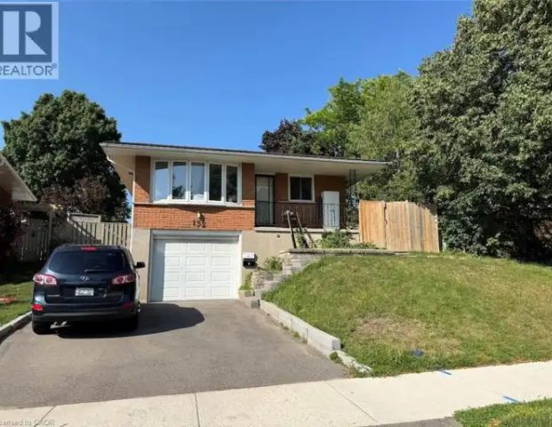 132 BRIAR KNOLL Drive Unit# 1 | 132 BRIAR KNOLL Drive Unit# 1, Kitchener - Photo 1