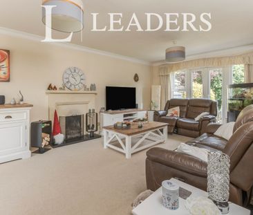 5 bedroom house to rent Hyders Forge, Long Mill Lane, Plaxtol, Seve... - Photo 1