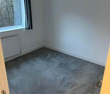 3 Bed Semi-Detached House, Hollinsend Avenue, S12 - Photo 3