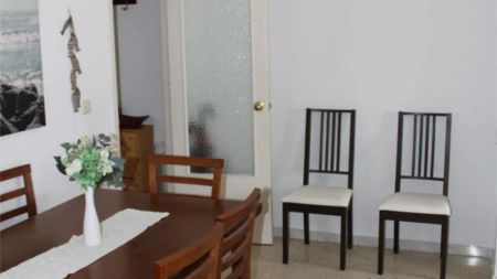 Piso de alquiler en Calle de las Adelfas, 2, El Juncal - Vallealto - Photo 4