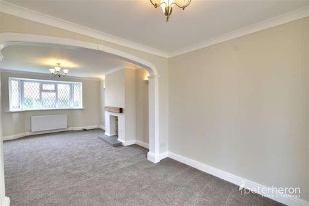 Wheatall Drive, Whitburn, Sunderland, SR6 - Photo 3