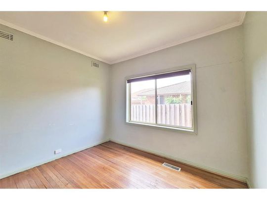 43 Glenbrook Avenue, 3168, Clayton Vic - Photo 1