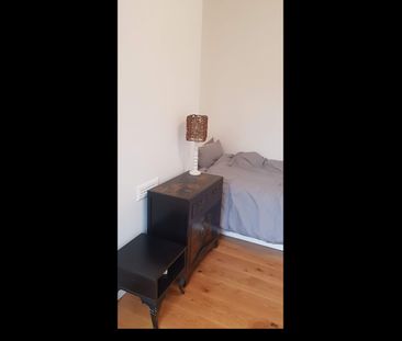 Room in a Shared Flat, Valmar Road, SE5 - Photo 5