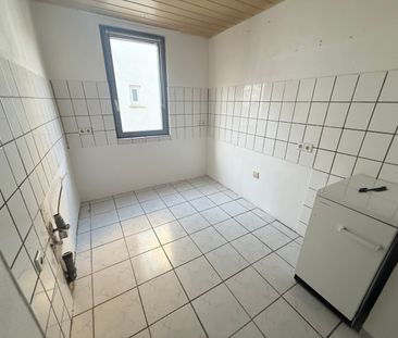 S-Wangen: Großzügige 4-Zi.-Whg. * 96 qm Wfl. * TL-Bad * gute Lage *... - Foto 5