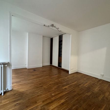 – LOUE – Deux pièces Paris 17ème - Photo 4