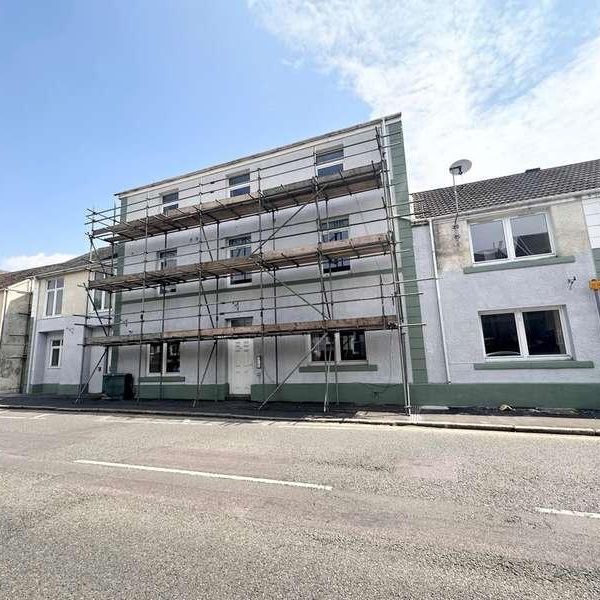 Neath Road, Plasmarl, Swansea, SA6 - Photo 2