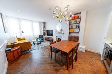 2 Bed Flat, London, W11 - Photo 3