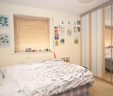 2 bedroom Student Terraced House to rent in Windmill Court, Newcast... - Photo 2