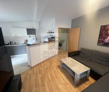 Für Junggebliebene: Tolle 2-Zimmer Wohnung mit Balkon im ruhigen Hi... - Photo 1