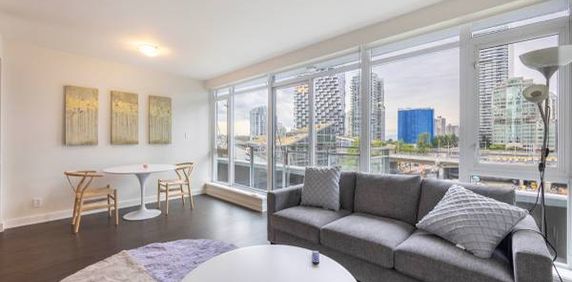 1 Bedroom Condo (fully furnished) Den & Balcony- Yaletown / Downtown - Photo 2