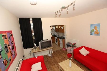 Newly refurbished 5 double bedroom house off Ecclesall Road - Photo 3