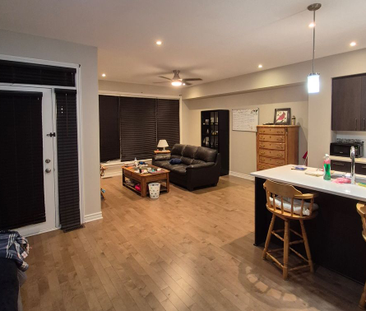 For Lease - 448 Markdale Terrace, Blossom Park - Airport and Area, ... - Photo 1